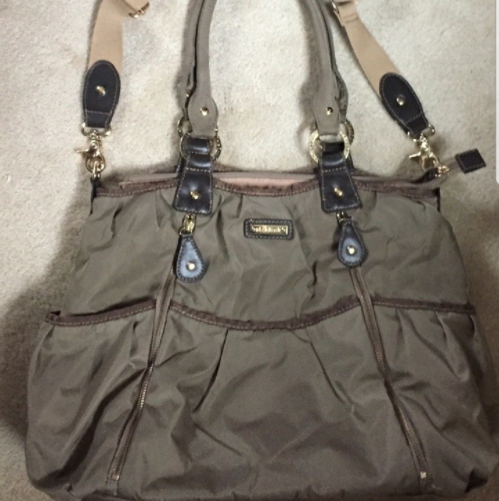 Storksak  olive diaper bag